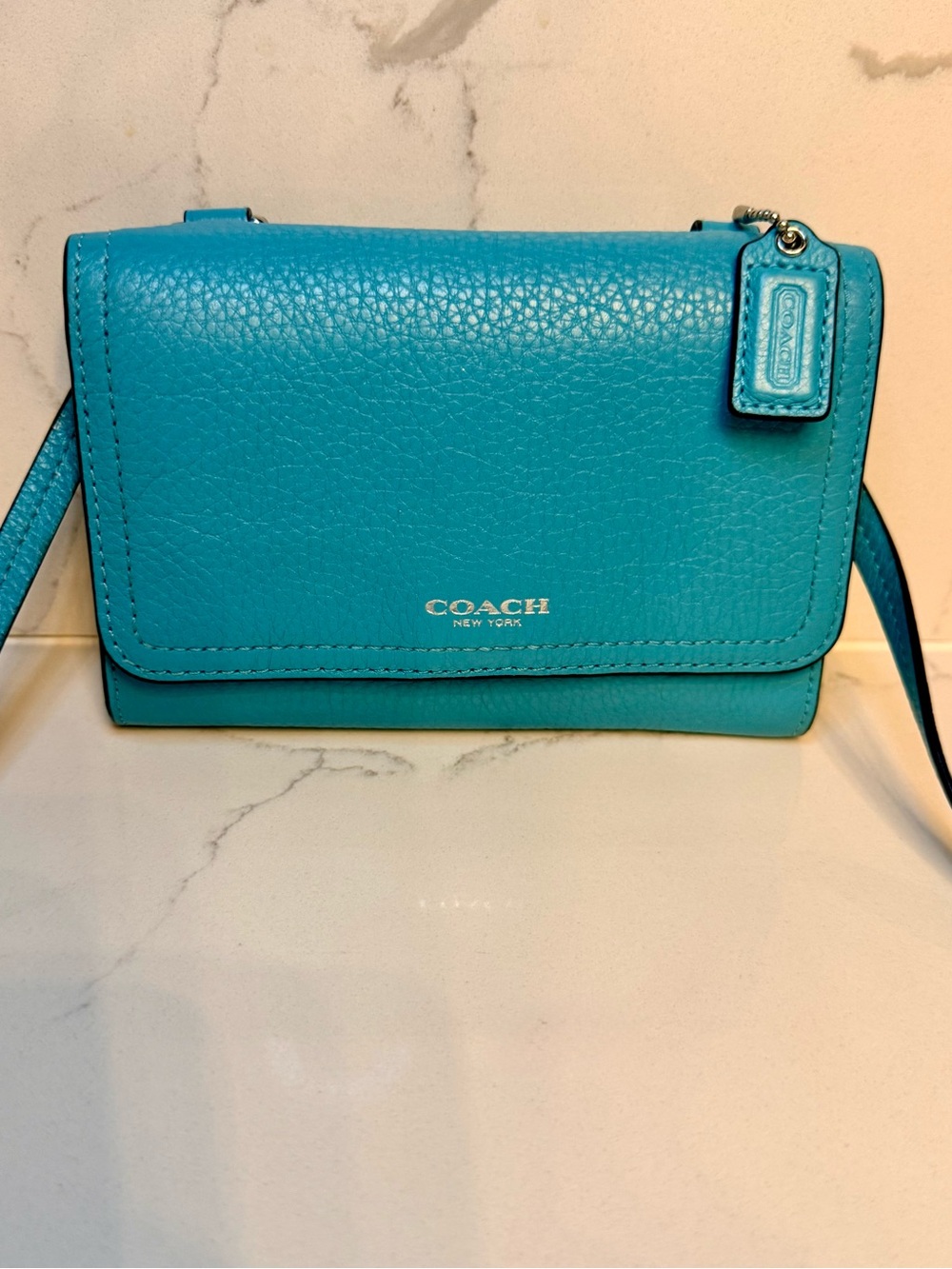 Coach Foldover Crossbody Wallet
Bag Robin's Egg Blue Pebbled Leather